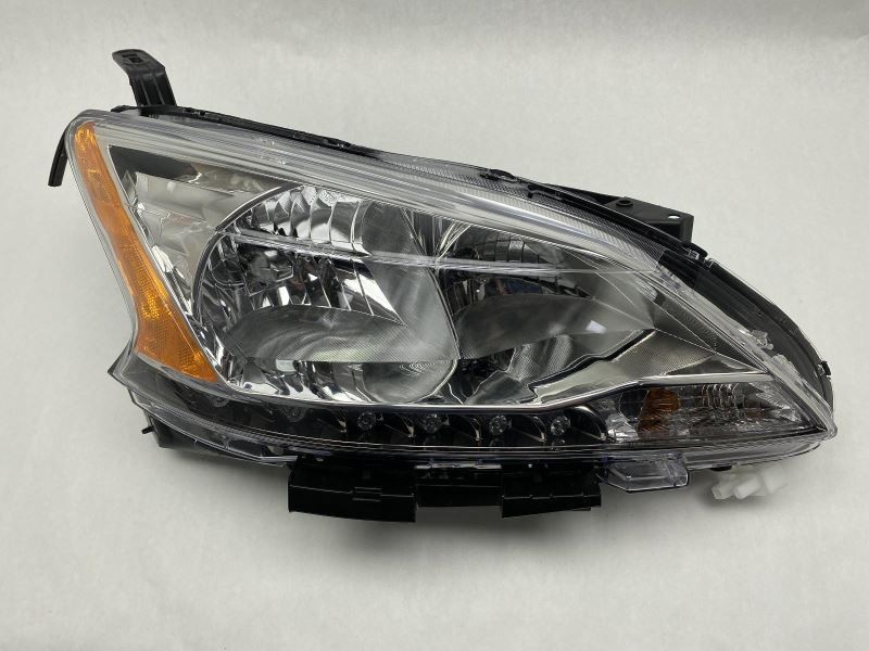 Right Passenger Side Headlight Aftermarket Fits 2013-2015 Nissan Sentra 83939