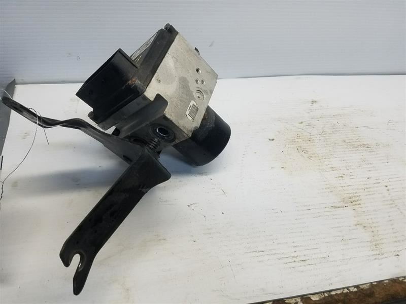 Anti-Lock Brake Part Assembly Fits 05-06 MUSTANG 1005108