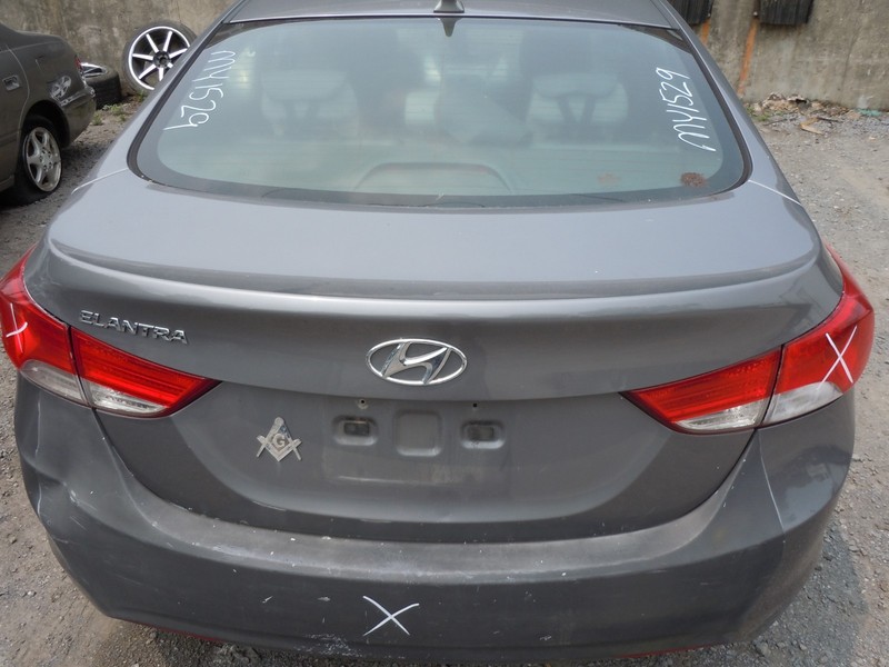11-13 Hyundai Elantra Sedan Rear Trunk Deck Lid Keyless Entry W/O Spoiler OEM P3