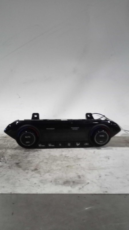 2019 KIA FORTE A/C Selector Switch OEM Black 97250M6120GBU 55k Miles