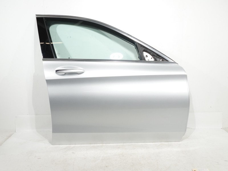 2015-2021 Mercedes C300 W205 Front Right Passenger COMPLETE Door Silver 775 OEM