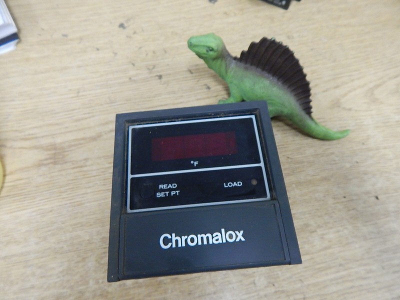 Chromalox 0890 20A Res 55C 120/230AC 120VAC 5VA Temp Gauge Reader