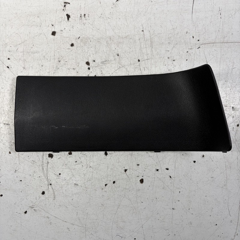 90-91 Honda CRX Left Tail Light Inner Lid Cover Black 83786-SH2-000ZE OEM