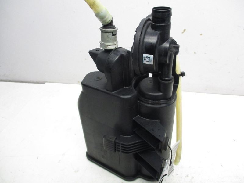 729733007 Fuel Vapor EVAP Canister 2013-2016 BMW 428I 29747