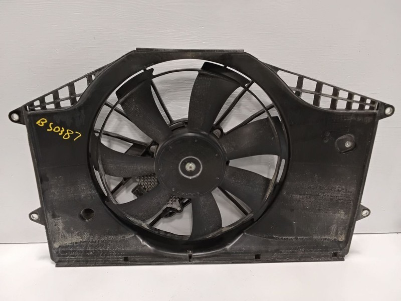 2016-2021 Honda Civic Radiator Fan Motor Fan Assembly 1.5L Turbo