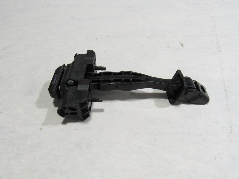 20-24 BMW M8 F93 2022 Front Right Passenger Door Check Strap Stop Stopper ;:O