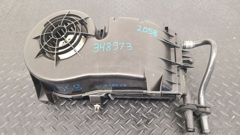 85-05 Chevrolet Astro Van Auxiliary Heater Core W/ Housing Assembly OEM 89018963