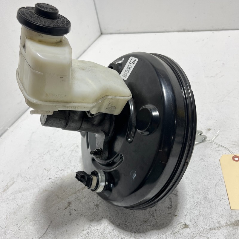 Power Brake Booster W/ Reservoir TOYOTA CAMRY 2018-2023 OEM