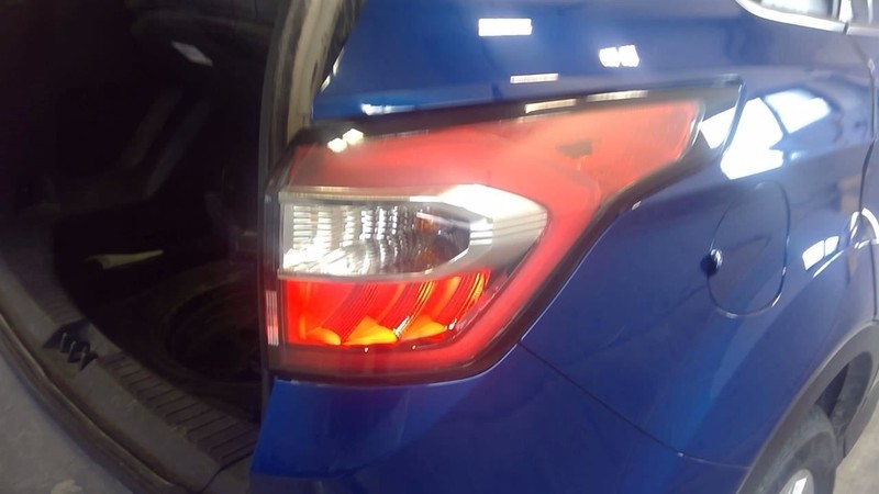 Passenger Tail Light Quarter Panel Mounted Fits 17-18 ESCAPE 3444451
