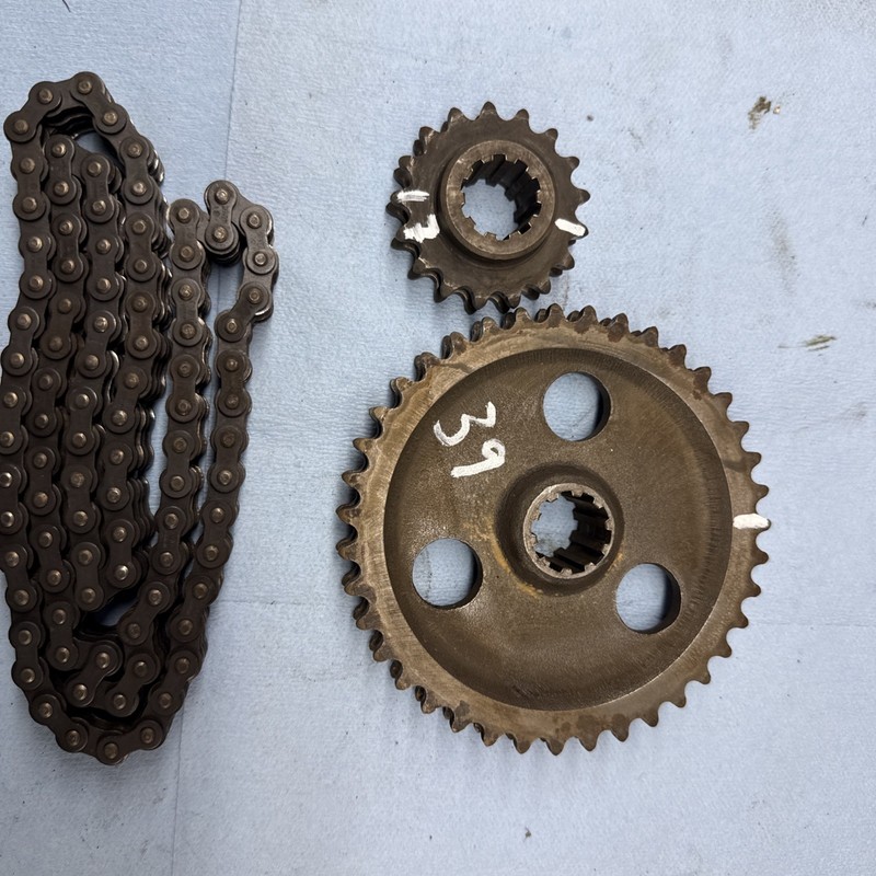 1971 Polaris Charger 488Vintage Snowmobile chain case, sprockets and chain