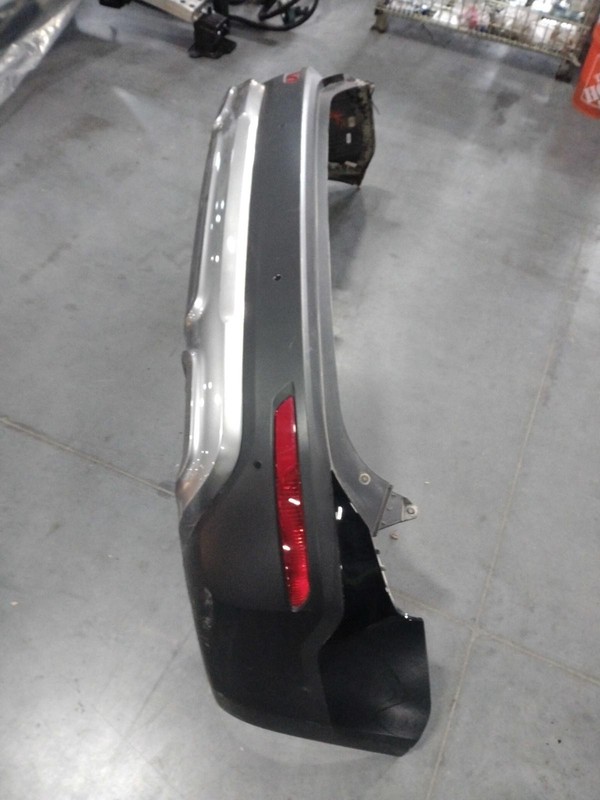 2020 KIA TELLURIDE Black Rear Bumper Assembly OEM 86610S9010 116K Miles