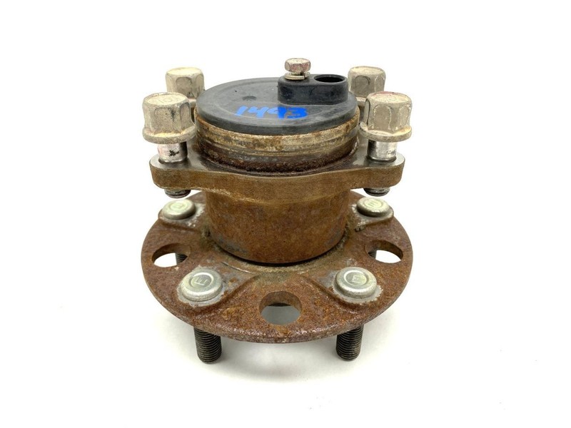 Rear Hub Wheel Bearing 3785A008 Fits 2008-2016 Mitsubishi Lancer 85661