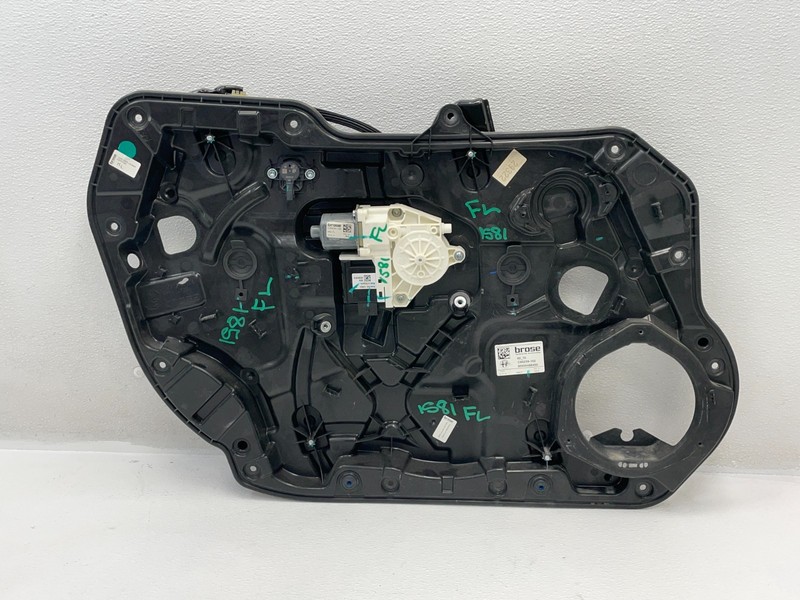 17-22 Alfa Romeo Giulia Quadrifoglio Front Left Window Regulator Motor 1581 OEM