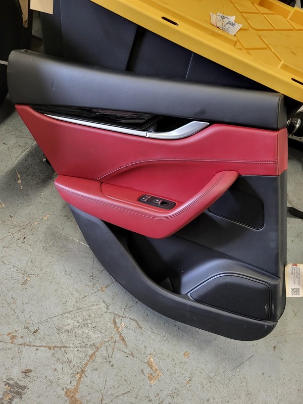 Used Oem Maserati Rear Left Driver Door Trim Panel for 2017-20 Levante 3.0L AWD