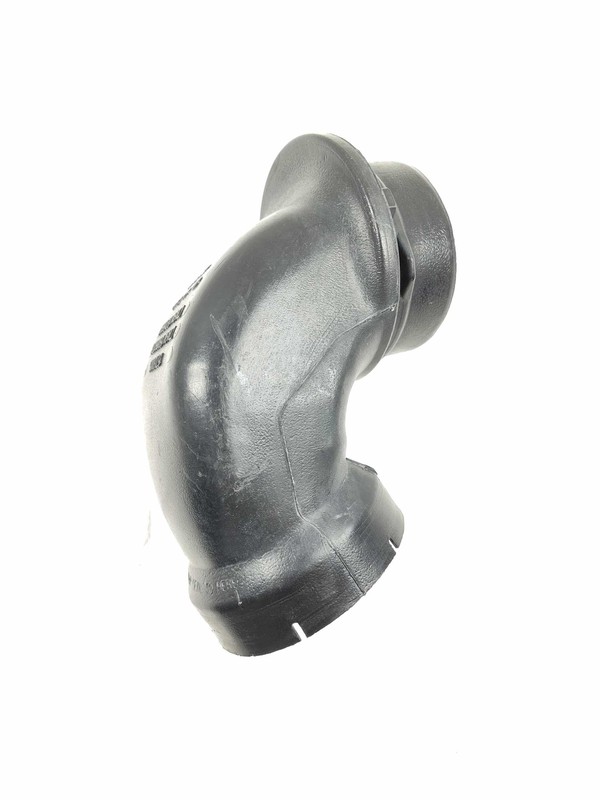 1999 Silverado 1500 5.7 Vortec Air Intake Elbow P/N 15713005