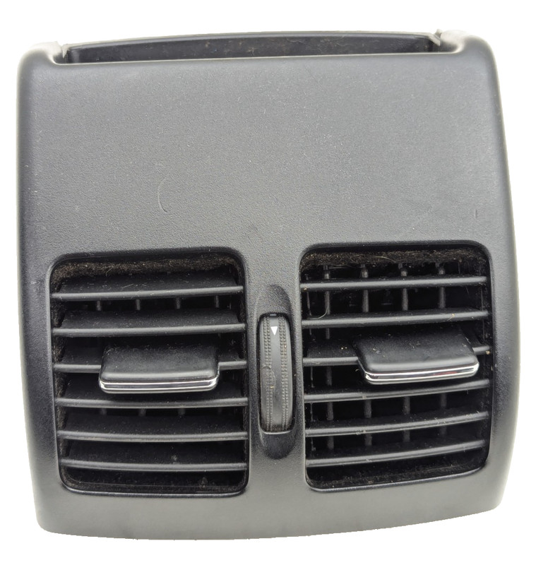 08-17 Mercedes W207 E550 C250 Rear Center Console AC Air Vent Trim Black OEM