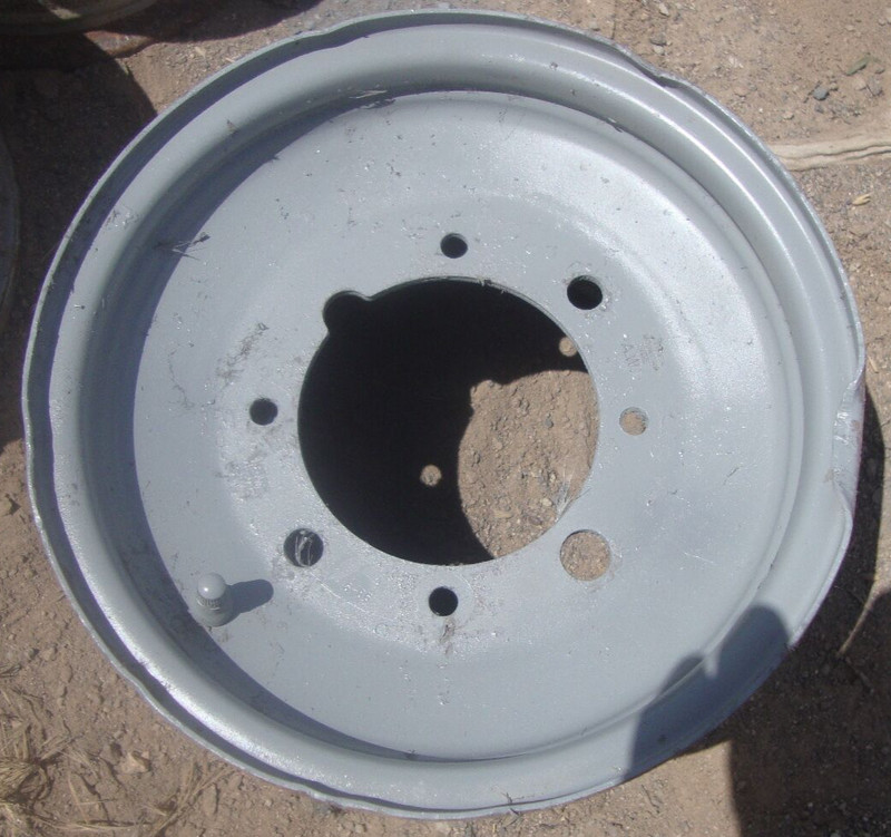 1988 Kawasaki Bayou KLF300 KLF 300 ATV Rear Rim Wheel 10" 1987 1986 89 90 91 92