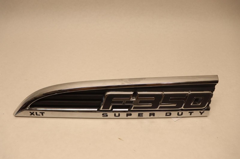 2011-2016 FORD F350 SD LEFT DRIVER FENDER EMBLEM LOGO SYMBOL XLT SUPER DUTY OEM