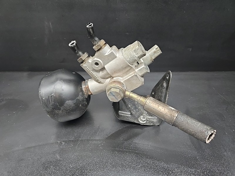 Mercedes R230 SL500 CL500 Pressure Relief Valve ABC Hydraulic Suspension OEM 111