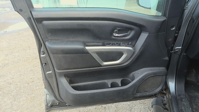 Front Door Trim Panel NISSAN TITAN Left 17 18 19