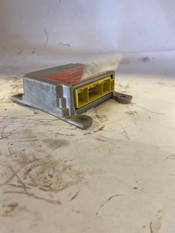 285567S002 NISSAN TITAN 04 05