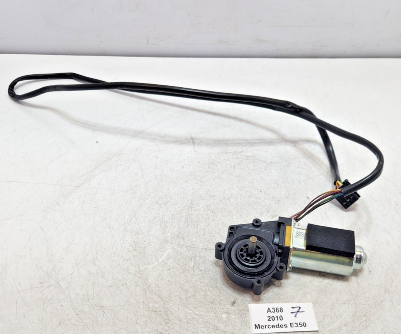 ✅ 10-16 OEM Mercedes W212 E350 Rear Window Sun Shade Roller Blind Motor