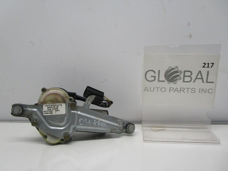 02-05 LAND ROVER FREELANDER REAR WINDOW WIPER MOTOR OEM