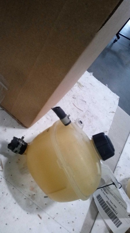 2021 Nissan Rogue Engine Coolant Reservoir OEM Grey 2.5L 38K Miles