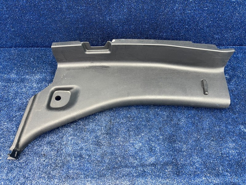 2007–13 Toyota Tundra Rear left Lower C Pillar Trim Cover Panel OEM 625400C021