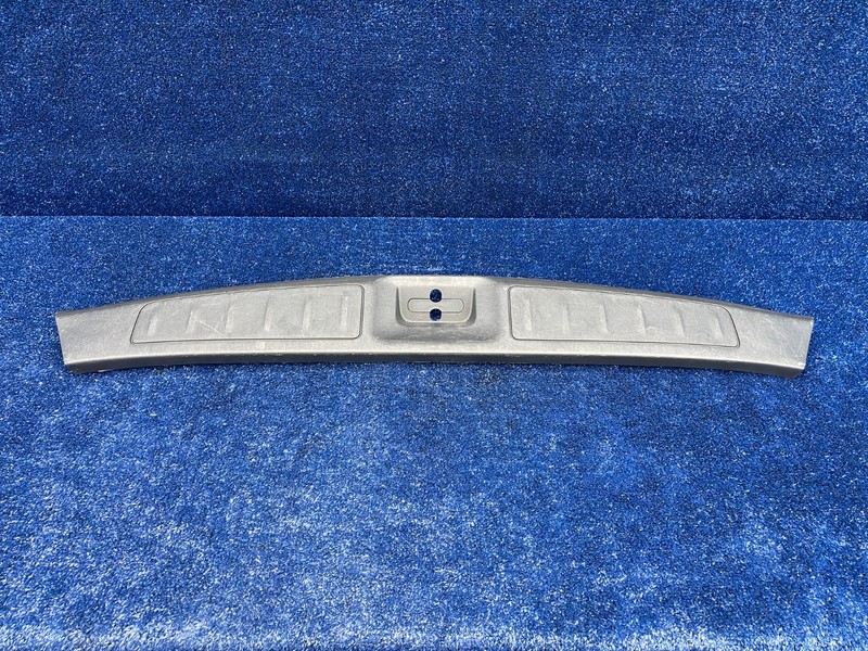2017-2020 Nissan PathfinderRear Trunk Kick Sill Scuff Panel Cover 84990-3KA0A