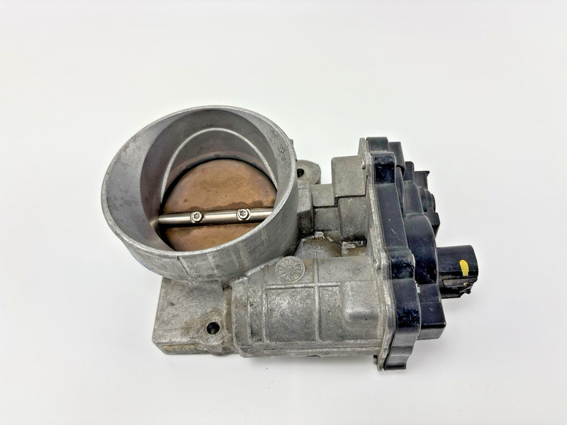 2000-2002 Chevy Silverado 1500 Throttle Body/valve Assembly OEM GM 1257080