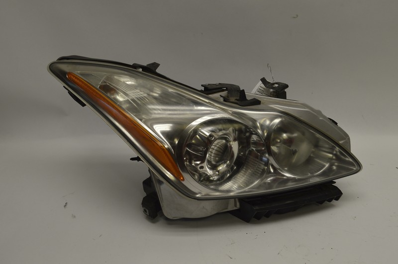 2008-2010 INFINITI G37 RIGHT PASSENGER HEADLIGHT BI XENON LAMP W/O ADAPTIVE OEM