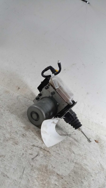 Used ABS Pump and Motor Assembly fits: 2023 Chevrolet Trailblazer assembly Grade