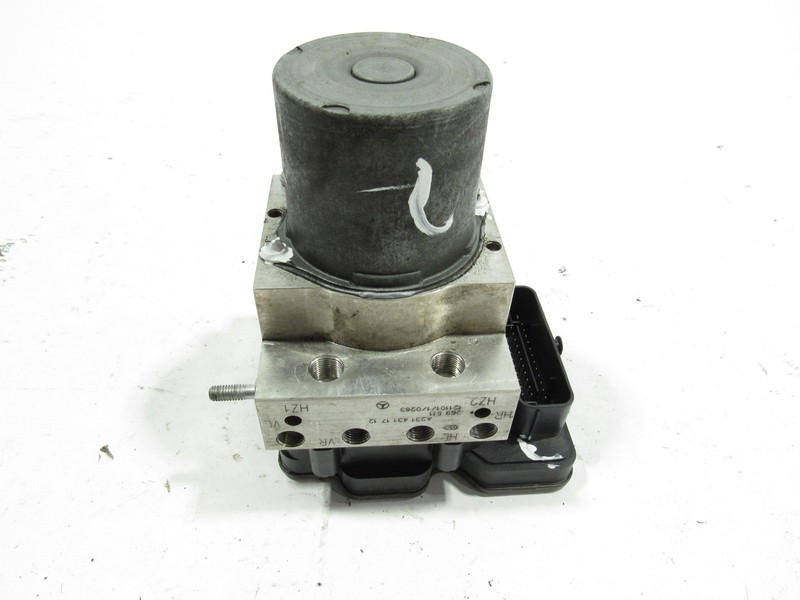 13-19 Mercedes SL550 R231 2013 ABS Anti Lock Brake System Module Pump ;