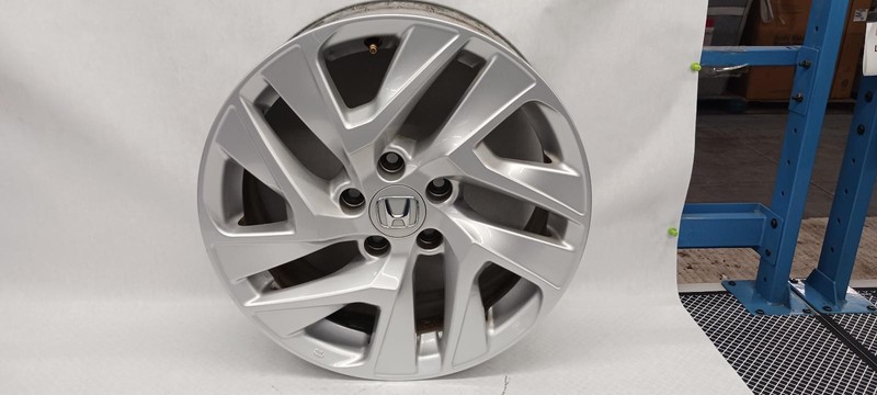15-'16 HONDA CR-V Wheel 17x7 alloy OEM Grade B