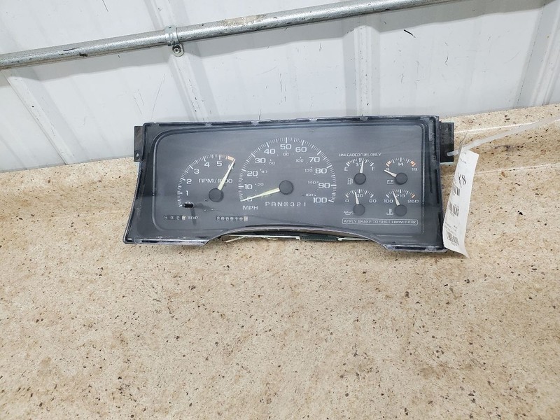 Speedometer 8-305 Cluster Fits 96 CHEVROLET 1500 PICKUP 307981