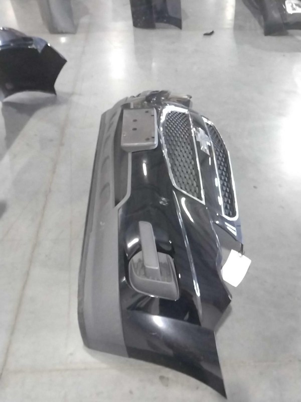 2014 Chevrolet Equinox Black Bumper Assembly OEM 126K Mileage w/Fog Lamps