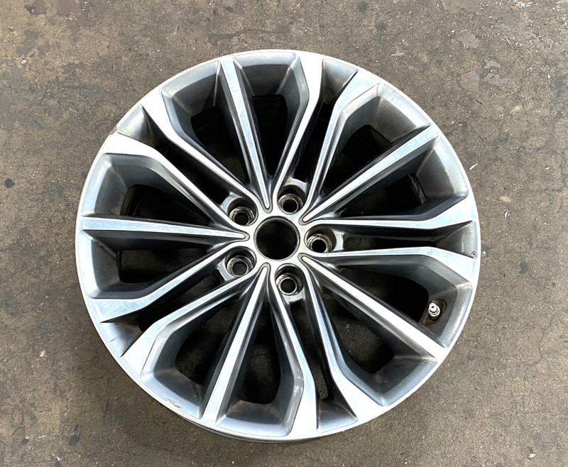 15-16 HYUNDAI GENESIS WHEEL RIM 8 X 18 OEM #A0.59