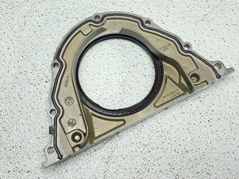 BMW F06 F10 F12 760 X5M X6M M5 M6 M8 S63 4.4L V8 Engine Crankshaft Seal Cap OEM✅
