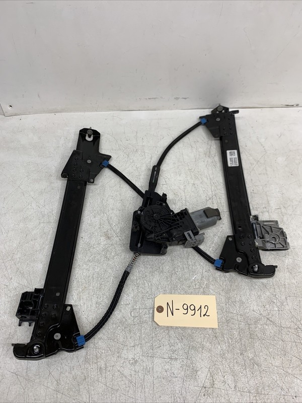 12-20 Tesla Model S Passenger Rear Window Regulator RH 6006377-00-G 9912 U19