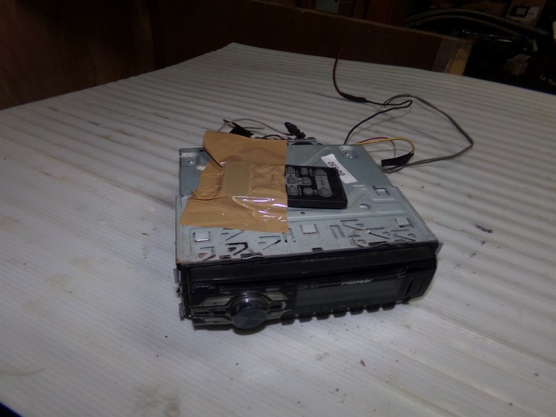 Pioneer DEH-24UB Radio Stereo LDGE079497UC *FREE SHIPPING*