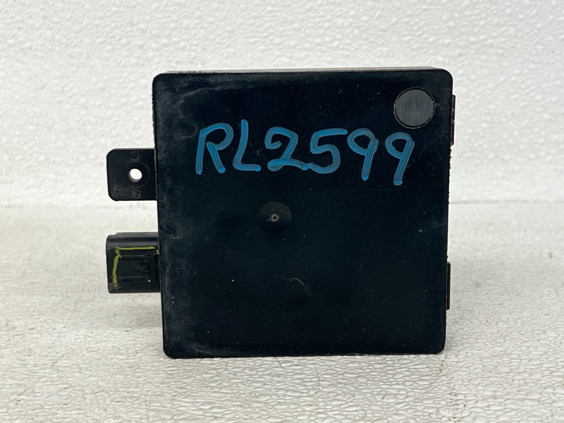 ⭐2015-2017 LINCOLN NAVIGATOR REAR LEFT DRIVE RADAR BLIND SPOT MODULE OEM LOT2599