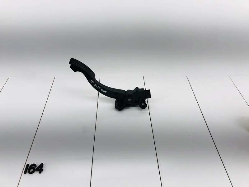07-20 MITSUBISHI OUTLANDER 2.4L L4 GASOLINE ENGINE ACCELERATOR GAS PEDAL OEM