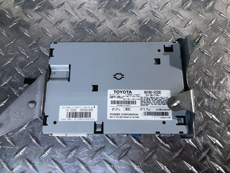 08 09 Lexus LS460 Satellite Control Module Oem Tested 86180-50300