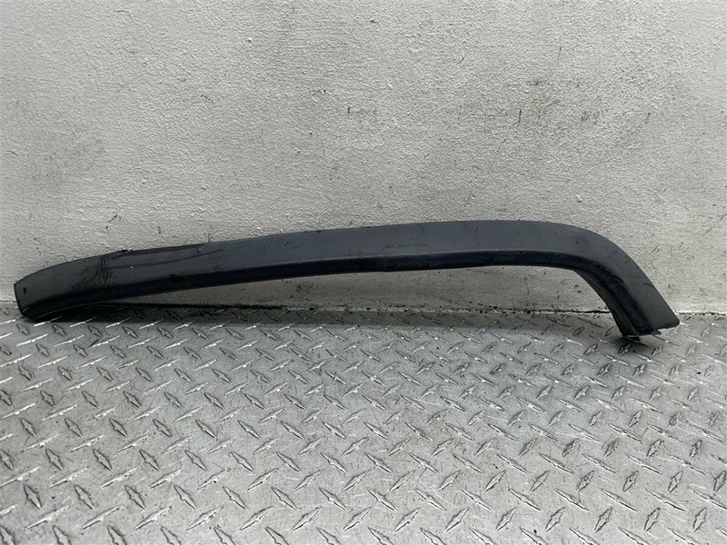 2003-2009 HUMMER H2 PASSENGER UPPER HOOD MOULDING FLARE OEM 15200467