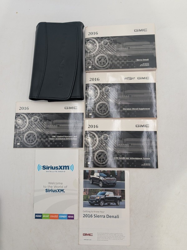 2016 GMC Sierra Denali Owners Manual With Case And Navigation& Free Shipping
