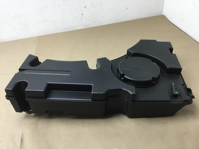 Bentley Bentayga 2019 V8 Rear Speaker Audio Sound Bass Box Subwoofer 16-20 :Y