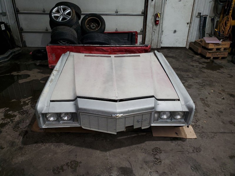 IMPALA1975 Front Clip 306271