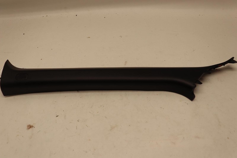 2019-2022 HONDA HRV FRONT LEFT DRIVER SIDE WINDSHIELD A PILLAR COVER OEM
