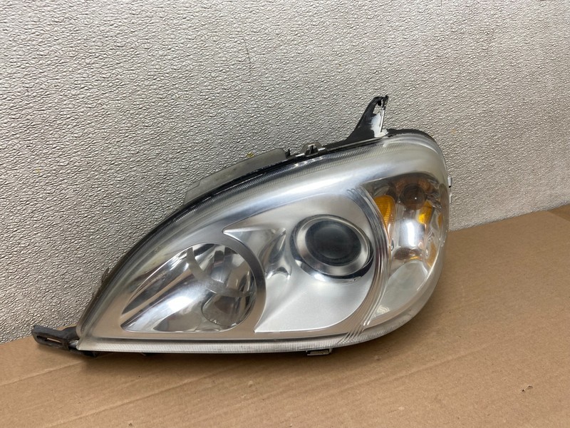 2002 - 2005 Mercedes ML ML350 ML500 Left Driver LH Halogen Headlight AA8642 DW